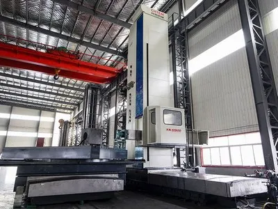 Mandrinadora-fresadora CNC de piso TK6920