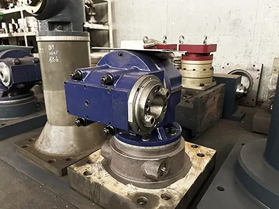 Cabezal de fresado universal