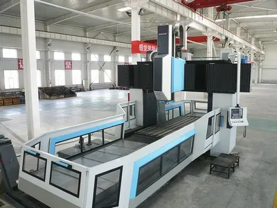 Mandrinadora-fresadora CNC tipo pórtico (pórtico fijo y mesa móvil)